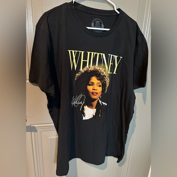 Whitney Houston Nothing But Love World Tour 2010 Concert XL T-shirt NWT - Picture 1 of 6